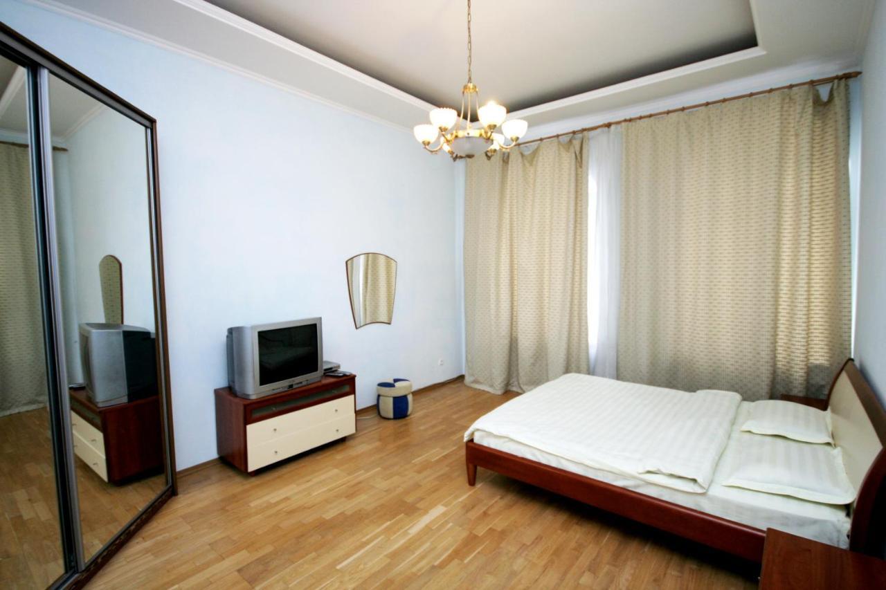 Real Home Apartments In Kiev Center Esterno foto